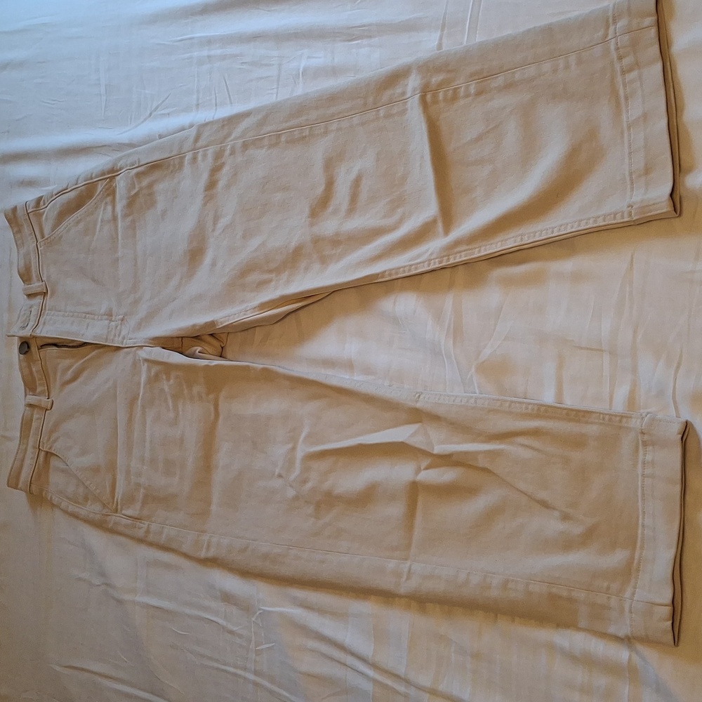 Everlane Womens Regular Straight-Leg Crop in Sandstone